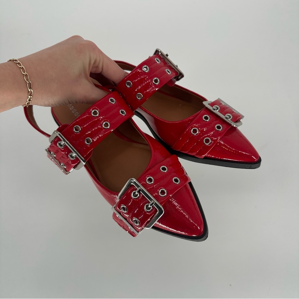 Steve Madden Girl Graya Red Patent Pumps Size 7.5 Slingback Big Buckle Grommet - Picture 6 of 10